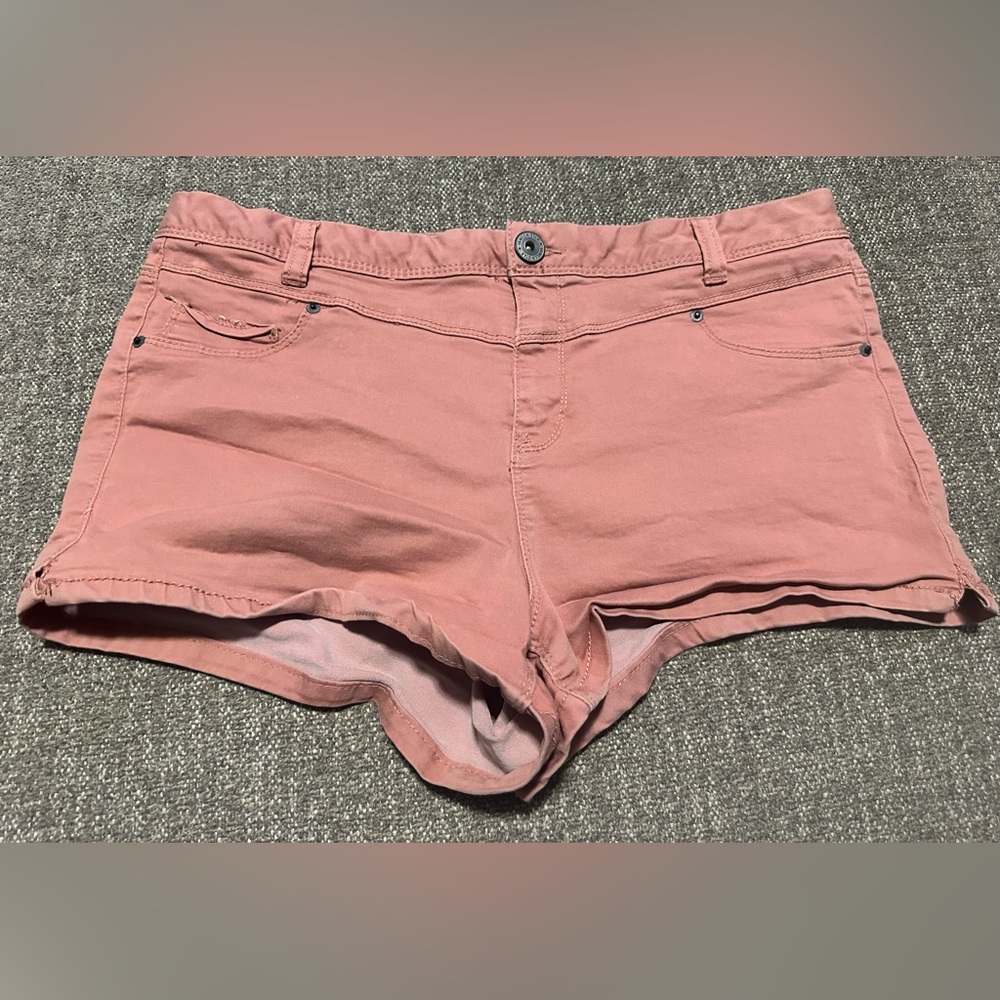 Vanilla Star Shorts Juniors Size 15 Pink Pre-Owned